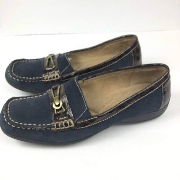 Naturalizer’sWomen’s blue loafers with brown accents 9.5M - Picture 4 of 8